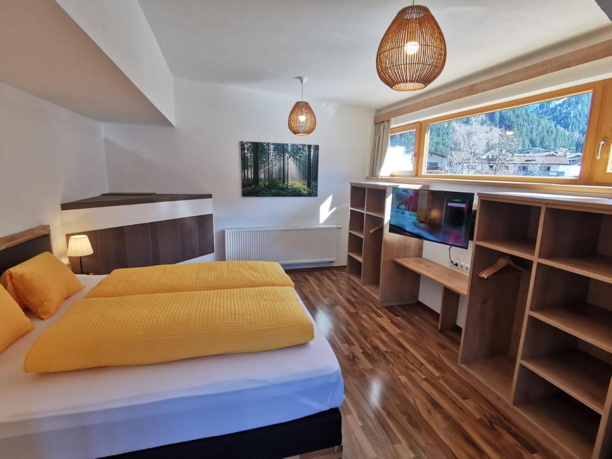 Appartement Haus Viktoria à Mayrhofen Extérieur photo