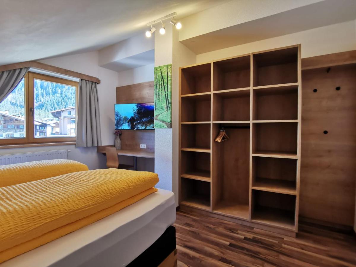 Appartement Haus Viktoria à Mayrhofen Extérieur photo